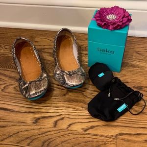 Tieks Copperhead size 8